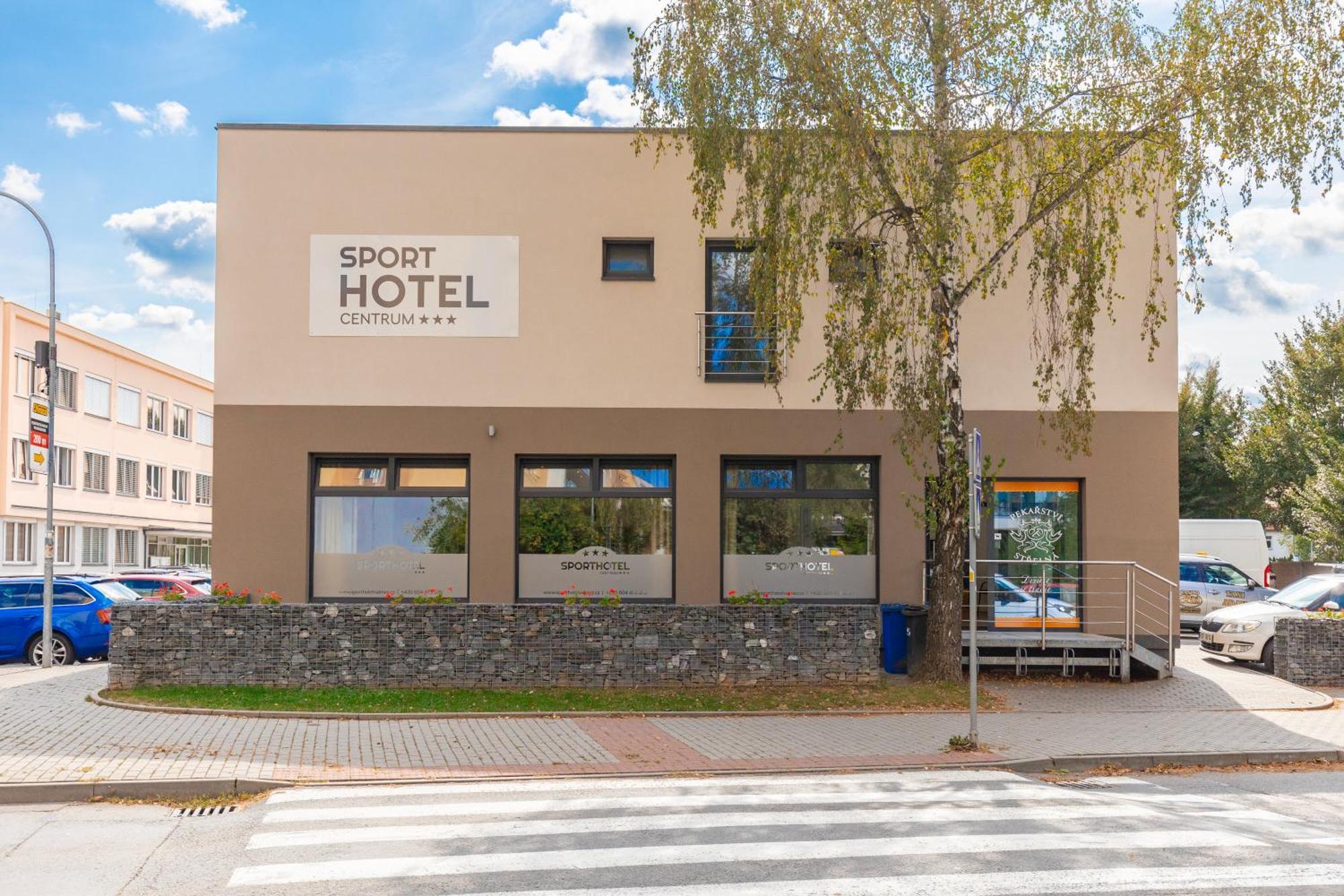 Sport Hotel Centrum Валашске-Мезиржичи Экстерьер фото